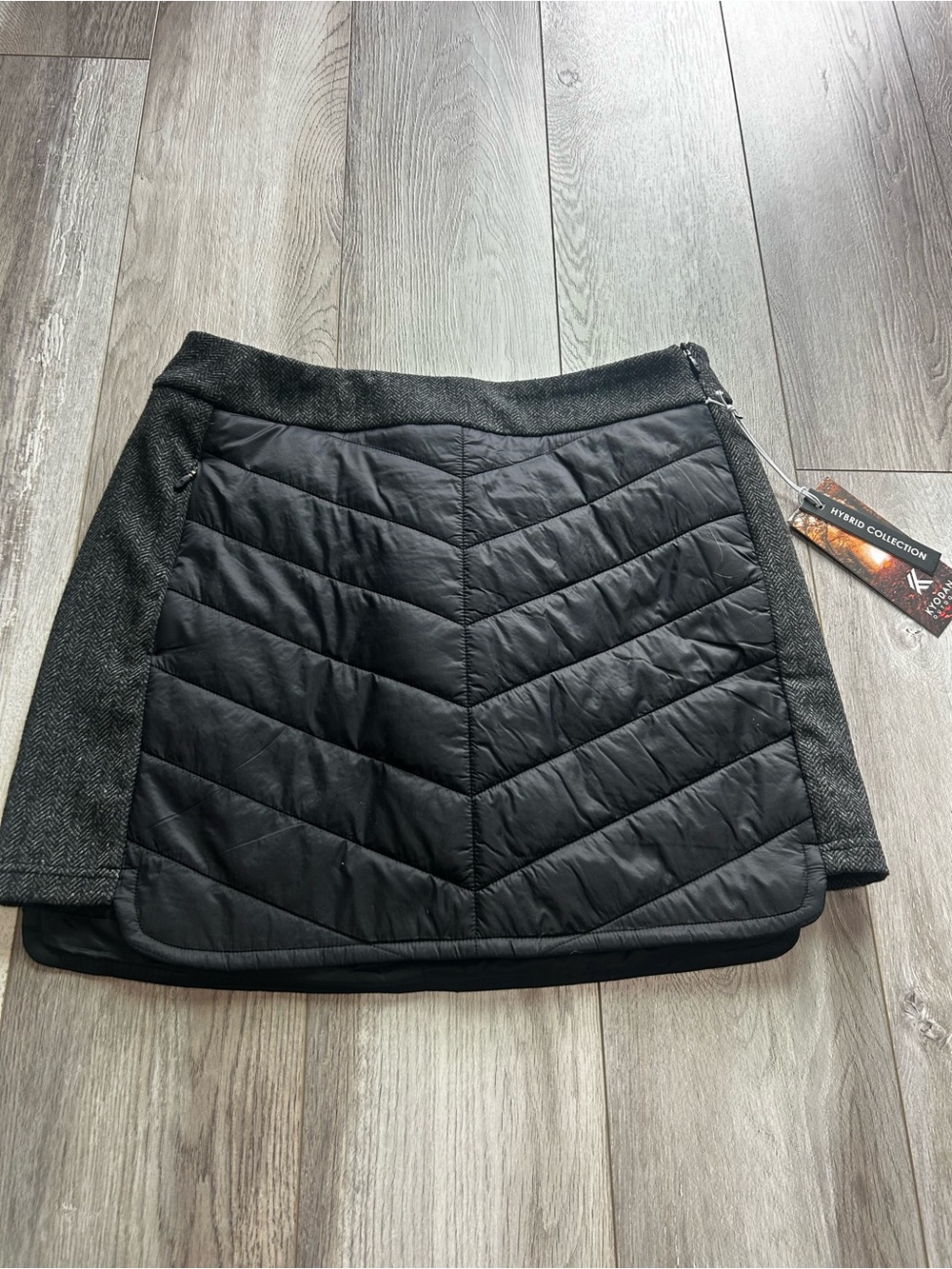 Kyodan Puffer Skirt, NWT